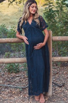 Maternity Dresses For Wedding Guest, Maternity Dresses For Wedding, Maternity Wedding Guest Dress, Vestidos Para Baby Shower, Maternity Dress Wedding Guest, Maternity Wedding, Dresses For Wedding Guest, Dark Mauve, Pregnant Wedding