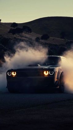 Dodge Challenger Hellcat Aesthetic, Dodge Challenger Hellcat Wallpapers, Dodge Challenger Aesthetic, Dodge Challenger Wallpapers, Dodge Camaro, Florida Architecture, Dodge Challenger Black, Dodge Challenger Rt