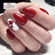 Red With Hearts Nails, Red White Valentine Nails, Nail Designs Spring Classy, Red Nails With Heart Design, February Nail Colors Valentines Day, Stylish Nails Red, Valentine’s Day Nails Red, February Nails Ideas Valentines Day Red