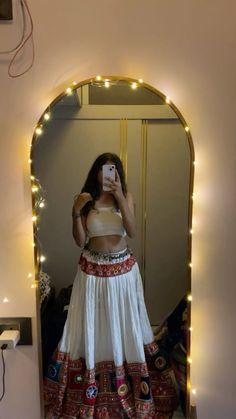 #outfits#mirrorselfies#navratri Uttrayan Outfits Ideas, Holi Outfits Women Indian, Navratri Aesthetic Outfits, Simple Navratri Outfits, Holi Outfits Women, Dandiya Night Outfits, Garba Fits, Navratri Fits