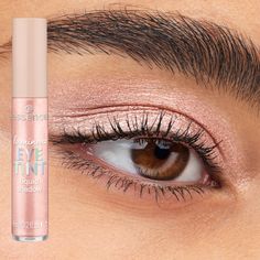 Essence liquid eyetint Eye Tint, Liquid Shadow, Rose Online, Liquid Eyeshadow, You Tried, Eyebrows, Different Colors, Eyeliner