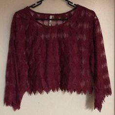 Trendy Wide Flowy Crop Top With All Over Diamond Like Embroidery Detail. Quarter Sleeves And Cropped Same Tone Undershirt. Size Small New Never Used. Red Lace Long Sleeve Top, Burgundy Lace Top, Flowy Crop Top, Sheer Crop Top, Burgundy Lace, Embroidery Details, Quarter Sleeve, Crop Top, Womens Tops