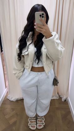 Chill Baddie Outfits, Baddie Outfits Winter, Modest Outfits Summer, Outfits Winter Casual, Cute Lounge Outfits, Mode Zara, Latina Fashion Outfits, Causal Outfits