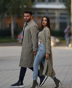 Couple Date Night Outfits, Us Forever, Couple Matching Outfits, Cute Couple Outfits, Matching Couple Outfits, Cute Comfy Outfits, Simple Trendy Outfits, Photoshoot Outfits