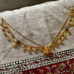 Champasavaralu Gold Designs, Indian Gold Necklace Designs, Fashion Jewelry Necklaces Gold, Bridal Jewelry Sets Brides, New Gold Jewellery Designs, Beautiful Gold Necklaces, Gold Mangalsutra Designs