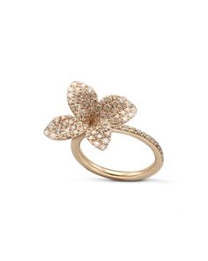 Pasquale Bruni 18K Rose Gold Secret Garden Pave Diamond Four Petal Flower Ring Four Petal Flower, Black Diamond Wedding Bands, Pasquale Bruni, Buying An Engagement Ring, Petal Flower, Best Engagement Rings, White Gold Diamond Rings, Rings For Girls, Diamond Flower