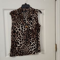 Dressy Sleeveless Top With Built In Scarf; Never Worn Stretch Sleeveless Leopard Print Top, Cheetah Animal, Printed Sleeveless Blouse, Adrienne Vittadini, Sleeveless Blouse, Sleeveless Top, Animal Print, Built In, Top Blouse