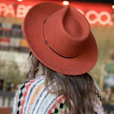 Brand New With Tags. Wyeth Siggie Hat In Red Rust. Simply Stunning, This Classic, Felted Wool Hat Is An Instant Charmer With A Basic Leather Band And Western Silhouette. This Hat Is The Same Color As The Stock Photos, My Camera Color Is Off. Sold At Anthropologie. Bag #16 Anthropologie Bag, Western Silhouette, Western Hat, Western Hats, Felted Wool, Wool Hat, Leather Band, Wool Felt, Anthropologie