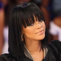 Looks Rihanna, Rihanna Hairstyles, Short Wigs, Short Curly Hair, Synthetic Lace Front Wigs, Silky Hair, Black Girls Hairstyles