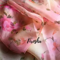 HAND PAINTED ORGANZA SAREES FIROSHA by Firoz  #weavesofindia #indianclothing #organzasaree #organza #saree Hand Painted Organza, Fusion Paint, Hand Painted Sarees, Organza Sarees, Beautiful Color Combinations