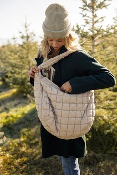 Beige Hobo Bag With Zipper For On-the-go, Pouch Bags With Zipper Pocket For Errands, Cream Hobo Bag With Zipper For Travel, Cream Hobo Bag For Travel With Zipper Closure, Beige Bags With Zipper Closure For Errands, Neutral Hobo Shoulder Bag For Everyday, Versatile Taupe Shoulder Bag For Travel, Neutral Everyday Hobo Shoulder Bag, Beige Hobo Bag With Zipper Pocket For Daily Use