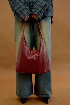 Stylish Tote Bag, Euro Summer, Red Bag, Vintage Shoulder Bag, Summer Inspo, Pretty Bags, Mode Inspo