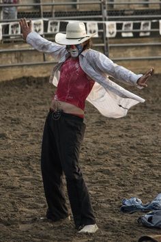 Rodeo clown Southern Men Aesthetic, Rodeo Clown Outfit, Rodeo Clown Aesthetic, Rodeo Clown Halloween Costume, Rodeo Clown Costume, Clown Cowboy, Types Of Clowns, Clown Oc