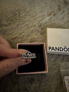 www.Jewelry-Gift.com New in Box Pandora Princess Tiara Crown Ring size 54 RRP £55Beautiful Christmas GiftI post within 1 dayNo Returns Thanks for looking!