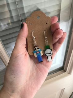 Minecraft Jewelry, Alt Jewelry, Minecraft Outfits, Pride Earrings, Minecraft Room, Minecraft Crafts, Minecraft Skin, Dream Team