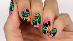 Hawaiian Nail Designs Tropical Flowers, Nail Designs Tropical, Tropical Flower Nails, Flower Pedicure, Leaf Nails, Paradise Nails