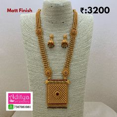 Bridal Necklace Designs, Gold Bridal Necklace, Antique Necklaces Design, New Gold Jewellery Designs, Antique Gold Jewelry Indian, Bridal Jewelry Vintage, Gold Mangalsutra Designs, Gold Necklace Indian Bridal Jewelry, Fancy Jewellery Designs