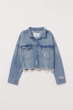 Short Denim Jacket, Jean Jacket Outfits, Short Denim, Washed Denim, Denim Blue, Jacket Style, Denim Wash