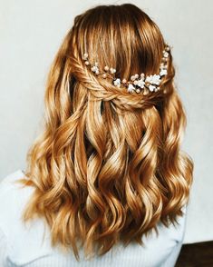 Hairstyles On Western Dresses, Hairstyles For Skirt And Top Western, Western Bridal Hairstyles, Western Bridal Hair, Western Wedding Hairstyles, Hairstyles Western, Western Wedding Hair, Long Hair Bridal Hairstyles, Western Hairstyles For Women