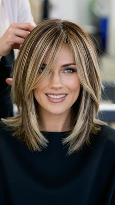 Blond Highlights On Brown Hair With Bangs, Hair Color Ideas For Brunettes Peekaboo, Medium Length Blonde Hair With Layers, Hair Color 2025 Trends Women, 2025 Hair Color Trends For Women, Balayage Brunette Short, Best Fall Hair Colors, Peekaboo Hair Color, Diy Highlights Hair