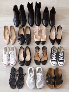 A Lot Of Shoes, Capsule Wardrobe Shoes, Capsule Wardrobe Women, Basic Shoes, Classy Shoes, Minimalist Shoes