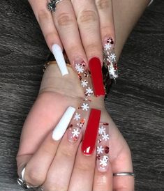 Long Acrylic Nail, Blue Christmas Nails, Trending Christmas, Holiday Acrylic Nails, Nails Extra, December Nails