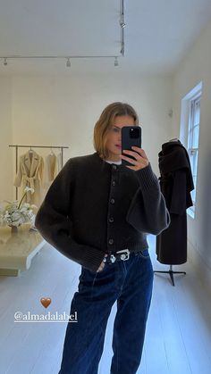 Verhalen • Instagram Lu Hough, General Outfit, Nineties Fashion, Cool Girl Outfits, Fall Closet, Style Goals, Outfit Plan, Winter Work, Fashion Creative