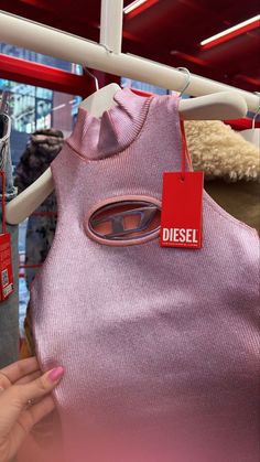 Diesel Tank Top, Diesel Dresses, Narita, Trendy Outfits For Teens, Simple Trendy Outfits, Looks Chic, Dieselpunk, Teenage Fashion Outfits