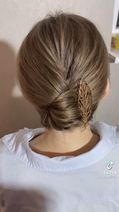 Side Knot Hairstyles, Updos With Barrettes, Simple Hair Bun For Short Hair, Easy Elegant Updo For Fine Hair, Easy Up Dos For Medium Hair Do It Yourself Simple, Elegant Bun For Short Hair, Easy Polished Hairstyles, Hairclaw Hairstyles Short Hair, Short Hair Bun Wedding