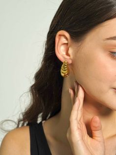 Spiral Earrings - Women's Earrings - Someone & HerOwn Spiral Gold-plated Earrings, Spiral Earrings For Everyday Wear, Gold Plated Spiral Earrings, Bracelet Size Chart, Twist Style, Spiral Earrings, Hollow Design, Pretty Earrings, Geometric Earrings