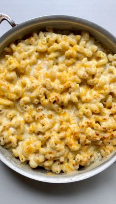 macaroni and cheese in a pan on a table