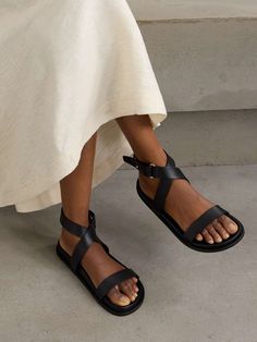 Luxury Leather Sandals For Outdoor, Luxury Leather Sport Sandals With Ankle Strap, Valentino Dad Sandals, French Sandals Shoes, Ladies Sandals Flat, Black Sandals Outfit, Urban Shoes, Denim Flats, Ladies Sandals