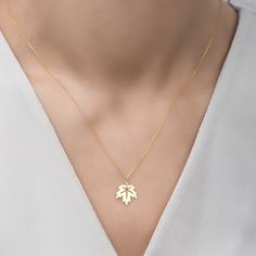 14K Gold Sycamore Leaf Necklace, 925 Silver Plane Tree Leaves Necklace, Leaf Pendant, Leaf Jewelry, Gift For Her DN438 Handmade Sycamore Leaf Necklace Material: 925 Sterling Silver or 14K Gold Chain Length: 17 inches - (45cm) / 19 inches - (50cm) / 21 inches - (55cm) Chain Style: Cable Colour: Rose - Silver - Gold Pendant Size: 1,40cm X 1,18cm Minimalist PlaneTree Leaves Necklace We Are a Jewelry Manufacturer, We Do Wholesale Click the link below for similars: https://www.etsy.com/shop/Dzgsilver Yellow Gold Leaf-shaped Jewelry Gift, Yellow Gold Leaf-shaped Jewelry For Anniversary, Yellow Gold Leaf-shaped Anniversary Jewelry, Anniversary Yellow Gold Leaf Jewelry, Yellow Gold Leaf Necklace As Gift, Yellow Gold Leaf Necklace For Gift, Leaf-shaped Sterling Silver Jewelry For Anniversary, Sycamore Leaf, Plane Tree