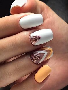 Nail Art Designs Ombre, Pedicure Gel, Stars Nails, Feather Nails, Yellow Nail Art, Yellow Nails Design, French Pedicure, Colour Tip Nails, Nails Yellow