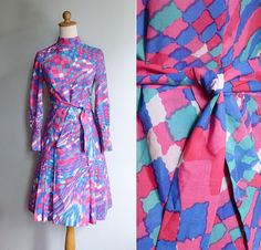 Vintage 60's Mod Op Art Checkerboard Pink by fivestonesvintage, $47.00 Blue Sheers, Full Skirts, 80s Dress, Regency Fashion, Gathered Sleeves, Japanese Street Fashion, Polka Dot Pattern, Asian Style, 60s Fashion