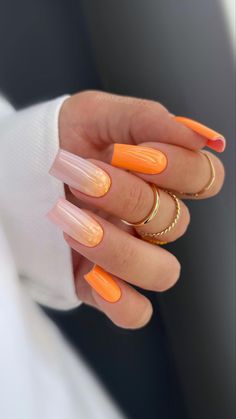 Discover 20+ Trendy Coffin Nails We Can't Get Enough Of This Year! Whether you love Girly Acrylic Nails or are looking for perfect Coffin Press On Nails, this collection has it all. From elegant Ballet Nails to bold Holiday Acrylic Nails, these designs will elevate your style. Try French Tip Acrylic Nails for a classic look or go for Gradient Nails to keep things fresh. If you prefer DIY, explore options with Acrylic Nail Tips and Nail Forms. Don't miss out on the latest trends in Manikur Kuk... Fall Acrylic Nails, Almond Acrylic Nails, Acrylic Nails Coffin Short, Short Acrylic Nails Designs, Fall Nail Art, Orange Nails, Pretty Acrylic Nails, Chic Nails, Short Acrylic Nails