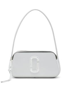 white leather logo plaque internal logo patch logo-debossed strap silver-tone hardware top zip fastening single top handle slip pocket to the rear partitioned compartment Marc Jacobs Handbag, Stylish Shoulder Bag, Metallic Logo, Dolce & Gabbana, Luxury Retail, White Bag, Ballerinas, Missoni, Valentino Garavani