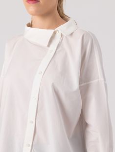 Discover the perfect blend of timeless elegance and modern design with our "Jackie" blouse, featuring an elegant stand-up collar and unique diagonal button placket, crafted from high-quality cotton in limited quantities to ensure both comfort and environmental responsibility through sustainable European production. Made of 100% Cotton. Please wash careful, maximum 30 degree. Airy Dress, Shirt Blouses Women's, Brand Magazine, Gifts For New Mums, Blazer With Jeans, Fashion Jewellery, Independent Designers Fashion, Jacket Sale, Gifts For New Moms