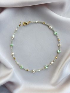 Buy jewelry online. Aesthetic necklaces for her. Trendy summer style. Beautiful summer jewelry. Fashion jewelry 2023. The best gift for her. Big jewelry sale Trendy Summer Jewelry, Pearl Aesthetic, Simple Beaded Necklaces, Choker Pearl, Aesthetic Necklace, Trendy Chokers, Pearl Beaded Necklace, Beautiful Pearl Necklace, Jewelry Delicate