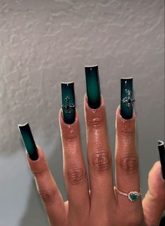 Long Acrylic Nail Designs, Nails Green, Professional Fonts, Colored Acrylic Nails, Green Nail, Classy Acrylic Nails