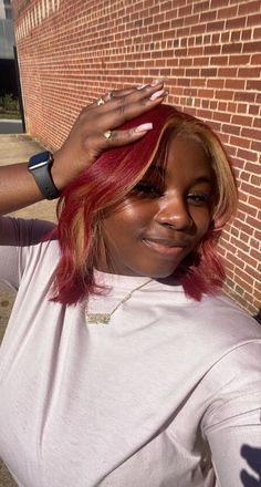 Fall Color Hair, Gorgeous Red Hair, Fall Hair Inspo, Peekaboo Hair Colors, Red Hair Color Ideas, Blonde Natural Hair, Peekaboo Hair, Dyed Red Hair, Hair Streaks