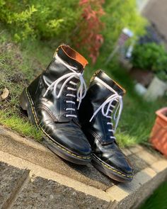 Dm Boots, Weird Stuff, Doc Martens, Dr. Martens Boots, British Style