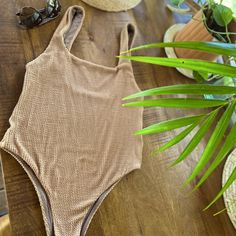 Acacia Swimwear . Excellent Condition . Super Comfortable With Stretchy Fabric.Reversible. High Cut Sides . Too Big For Me Acacia Swimwear, Interior Fabric, Photo Colour, High Cut, Stretchy Fabric, Womens Swim, Swimming, Stripes, One Piece