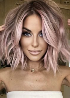 Summer Hair Color Ombre, Vivid Hair Color For Pale Skin, Rose Gold On Blonde Hair, Rose Gold Hair Brunette Short, Rose Gold Bob Hair, Short Rose Gold Hair, Root Smudge Blonde Short Hair, Short Pastel Pink Hair, Pink Hair Balayage