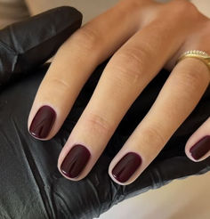 Nagellack Trends, Nagel Tips, Minimal Nails, Makijaż Smokey Eye, Neutral Nails, Classy Nails, Chic Nails, Short Acrylic Nails