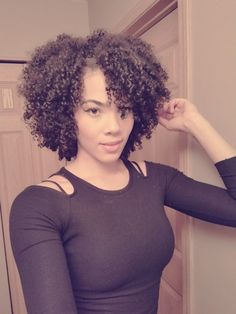 Short Wash And Go Natural Hair, 3c Hairstyles Shoulder Length, Natural Hair Cuts Shape, Short Coily Hair, 3c Curly Haircut, 4a Curls, Wash And Go Natural Hair, Curl Inspiration, 3c/4a Natural Hair