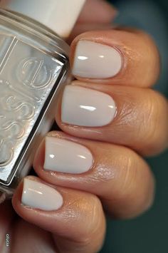 manicure - Essie Marshmallow: Goes with everything! Marshmallow Nail Polish, Essie Marshmallow, Nails Gray, Flagstaff Wedding, Nail School, Nail Vibes, Milky Nails, Leopard Nails, White Nail Polish