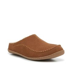 Crown Vintage-Mule Slipper - Men's For us, comfort isn't just a want- it's a need. Whether you're lounging around the house or enjoying your time outdoors, make sure you always feel your best by wearing the Mule slippers from Crown Vintage. What they are: Cozy slippers, complete with an easily accessible slip-on design and a warm faux fur lining. Why you’ll love them: This pair features a hard sole that provides traction and support. Simply slide them on and feel relaxed wherever you go. How we’d wear them: Fully embrace your casual days by pairing these with straight-leg sweatpants and a fitted tee. Add a flannel on top that you can add or remove as needed. Calf Leather Slip-on Slippers With Branded Insole, Mens House Slippers, Brown Slip-on Mules With Suede Lining, Brown Leather Slip-on Slippers, Brown Leather-lined Slip-on Slippers, Mens House, Brown Textured Slip-on Slippers, Cozy Slippers, Crown Vintage