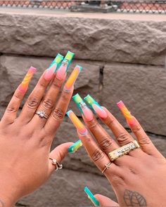 Water Drop Nails, Finger Biting, Confident Girl, Hard Nails, Baddie Nails, Summery Nails, Glow Nails, French Acrylic Nails