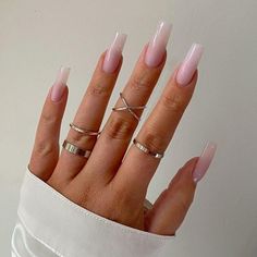 valentines day nail designs Classy Acrylic Nails, Soft Nails, Neutral Nails, Minimalist Nails, Dream Nails, Fire Nails, Pretty Acrylic Nails, Chic Nails